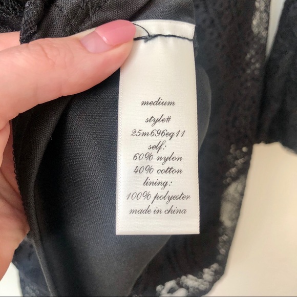 Francesca’s 3/4 Sleeve Lace Dress Size Medium - Picture 10 of 10